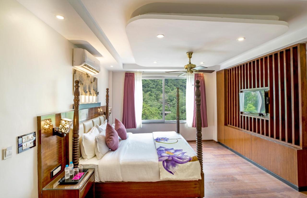 Regenta Inn On The Ganges Rishīkesh Extérieur photo